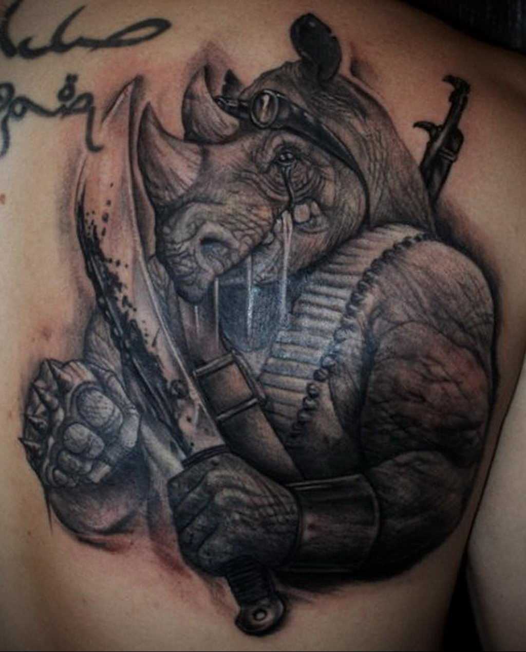 Tattoo • значение тату: носорог