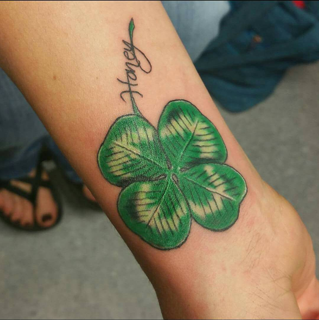 Tattoo • значение тату: подкова