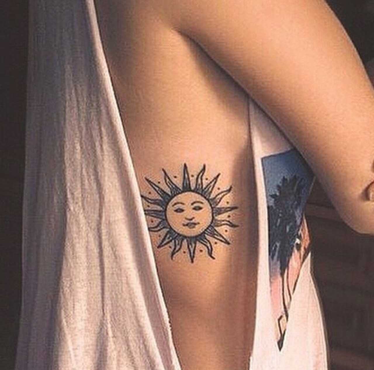 Tattoo • значение тату: луна, ее фазы и оберег лунница